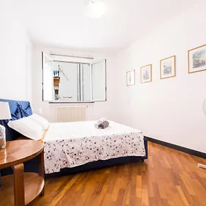 https://priones-apartment.hotelitalianriviera.com